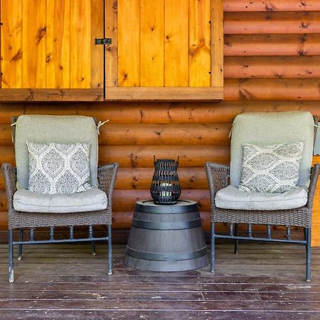 Cross Timbers Cabin On The Grove'S 25-Acres Broken Bow Exterior foto
