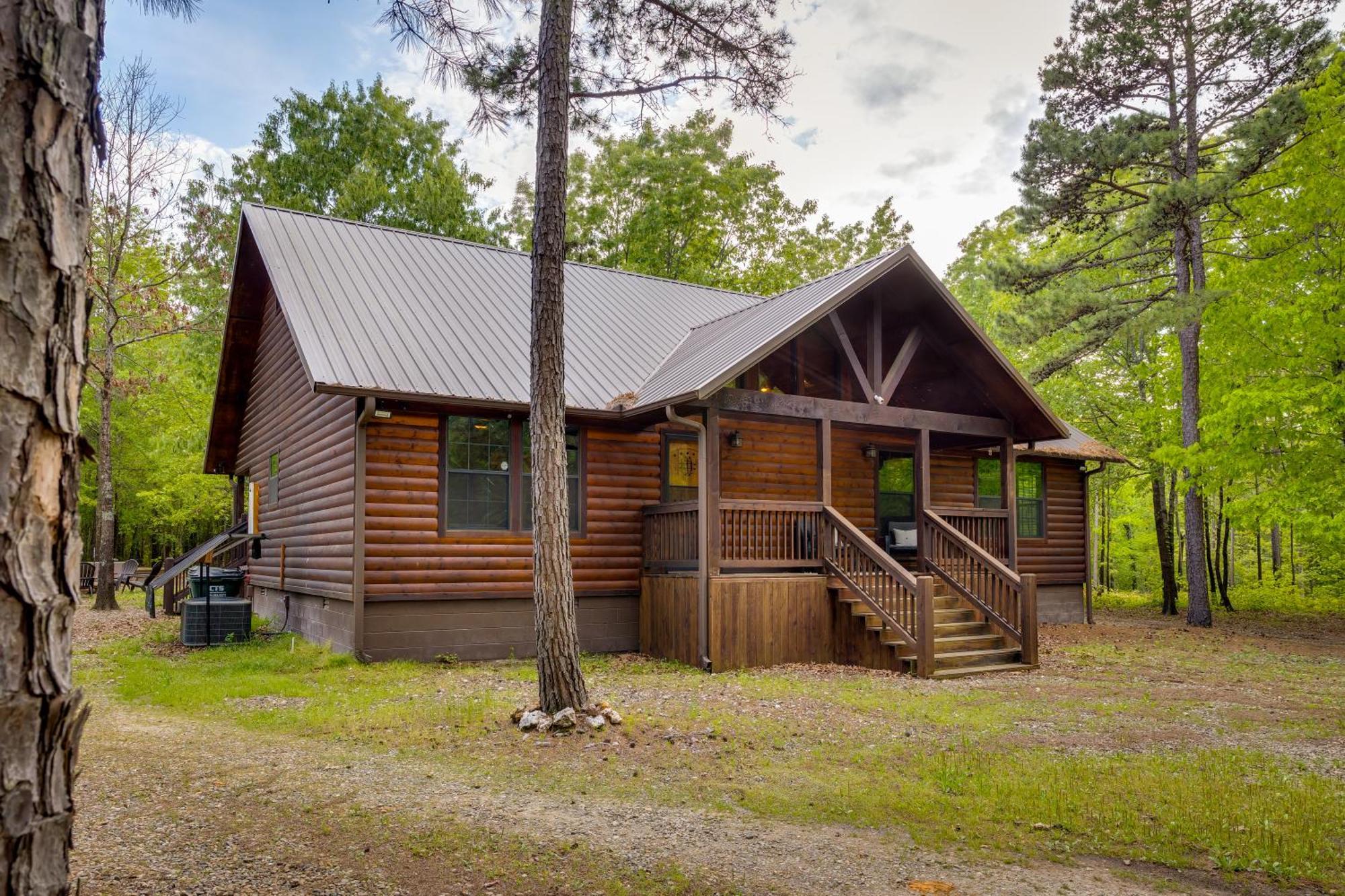 Cross Timbers Cabin On The Grove'S 25-Acres Broken Bow Exterior foto